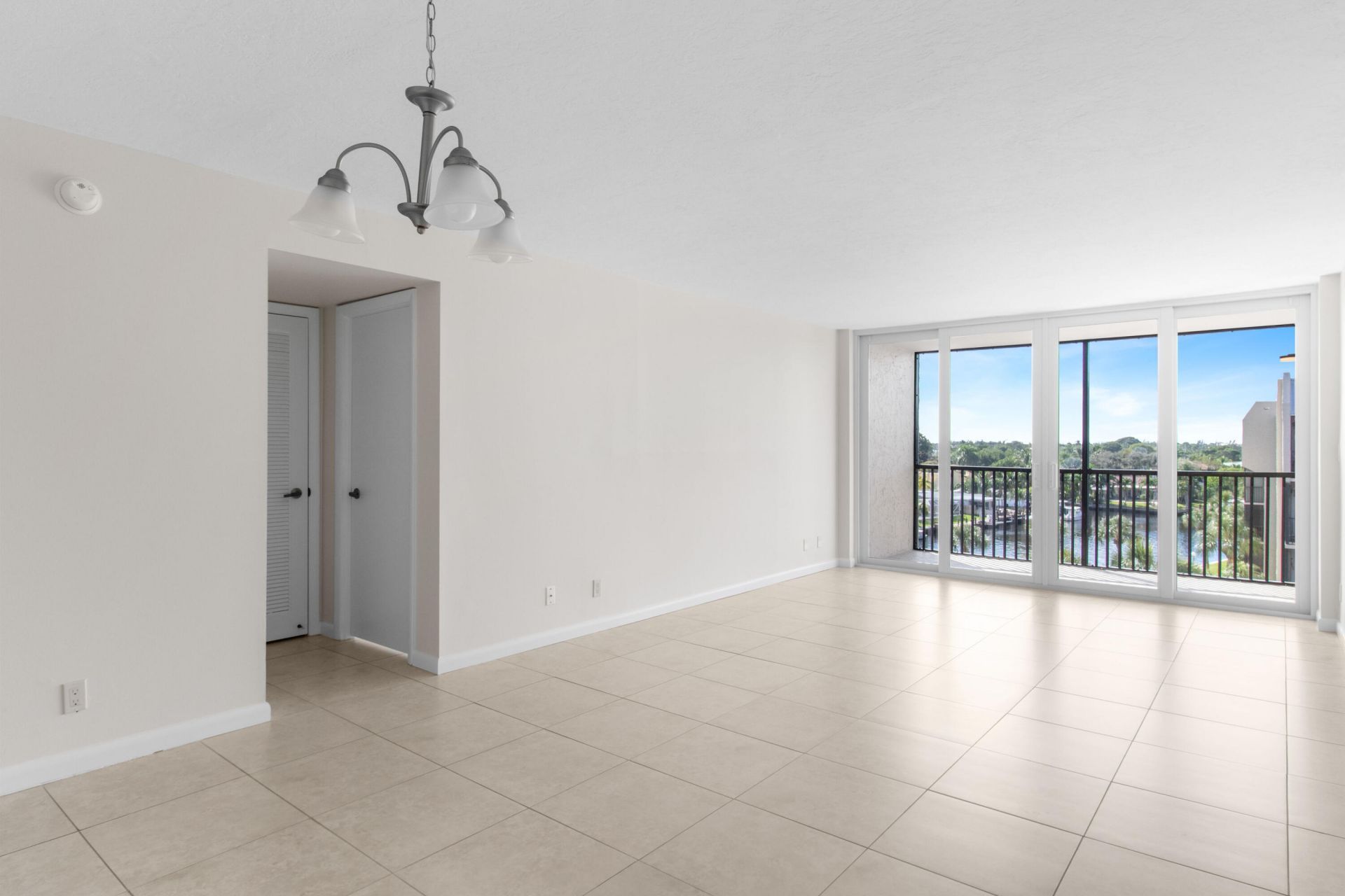8 Royal Palm Way, Unit 602, Boca Raton, FL 33432 Photo