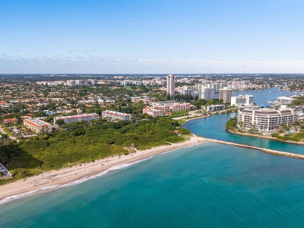 1111 S Ocean Boulevard, Unit 417, Boca Raton, FL 33432