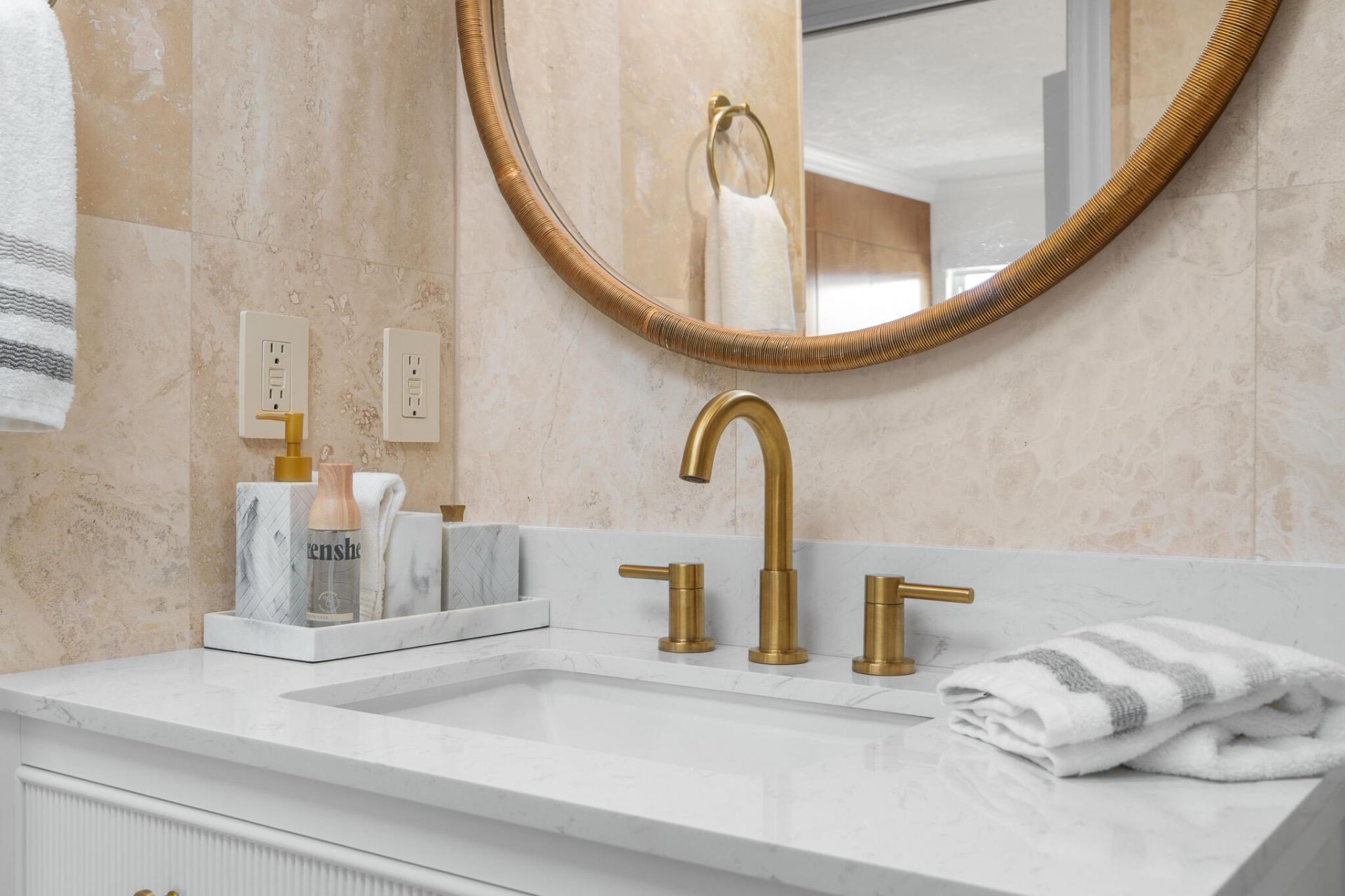 1111 S Ocean Boulevard, Unit 417, Boca Raton, FL 33432 Photo