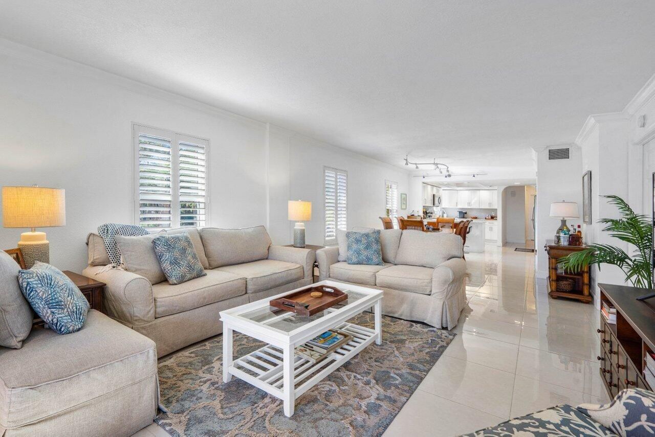 1040 Banyan Road, Unit 2010, Boca Raton, FL 33432 Photo