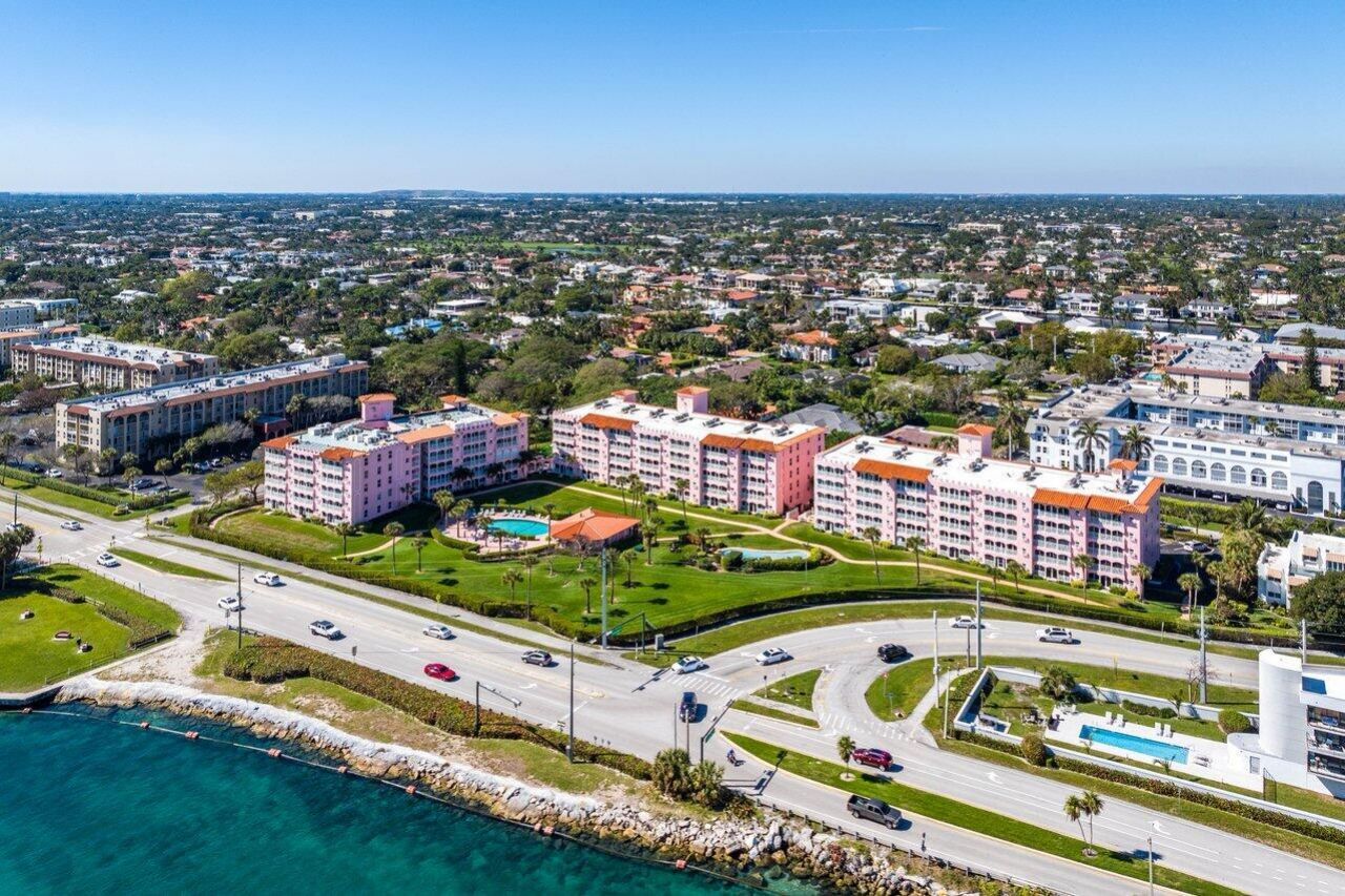 1040 Banyan Road, Unit 2010, Boca Raton, FL 33432 Photo