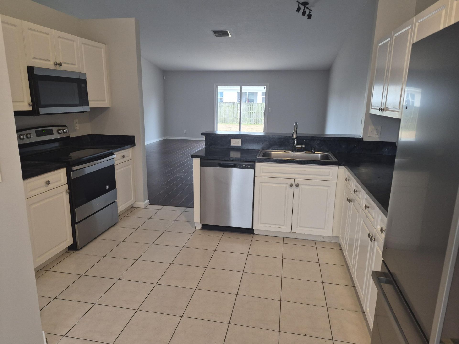 538 SW Baoy Avenue, Port Saint Lucie, FL 34953 Photo