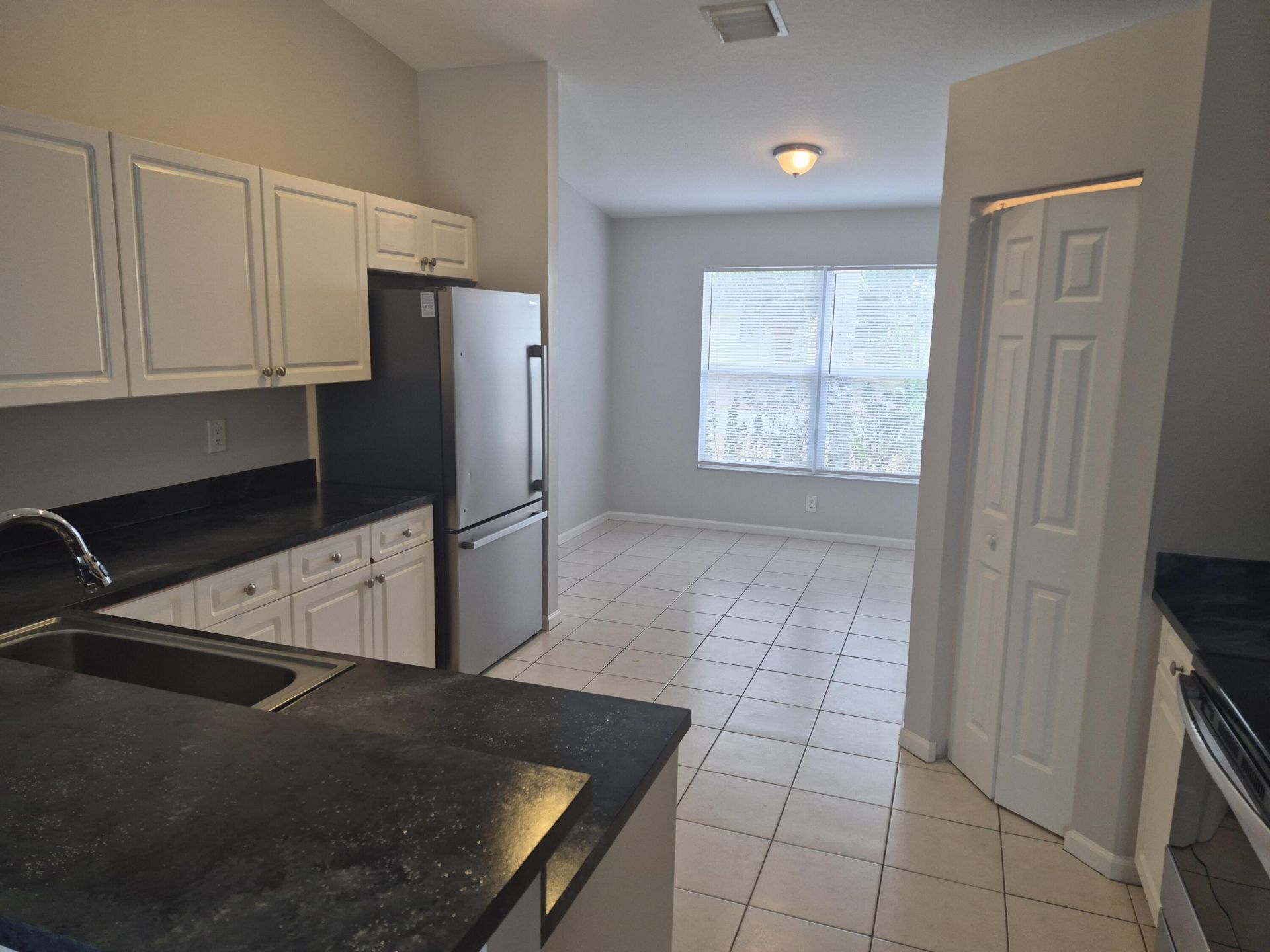 538 SW Baoy Avenue, Port Saint Lucie, FL 34953 Photo