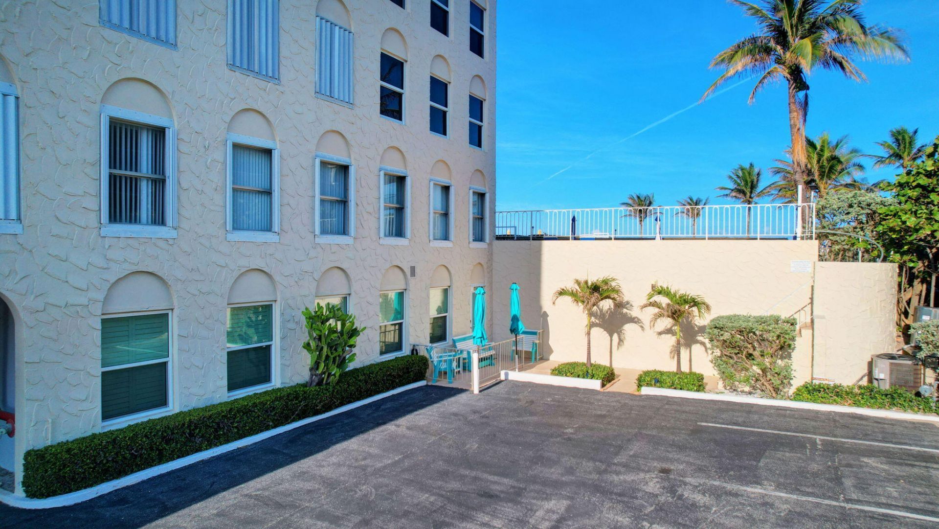 3230 S Ocean Boulevard, Unit C-100, Palm Beach, FL 33480 Photo