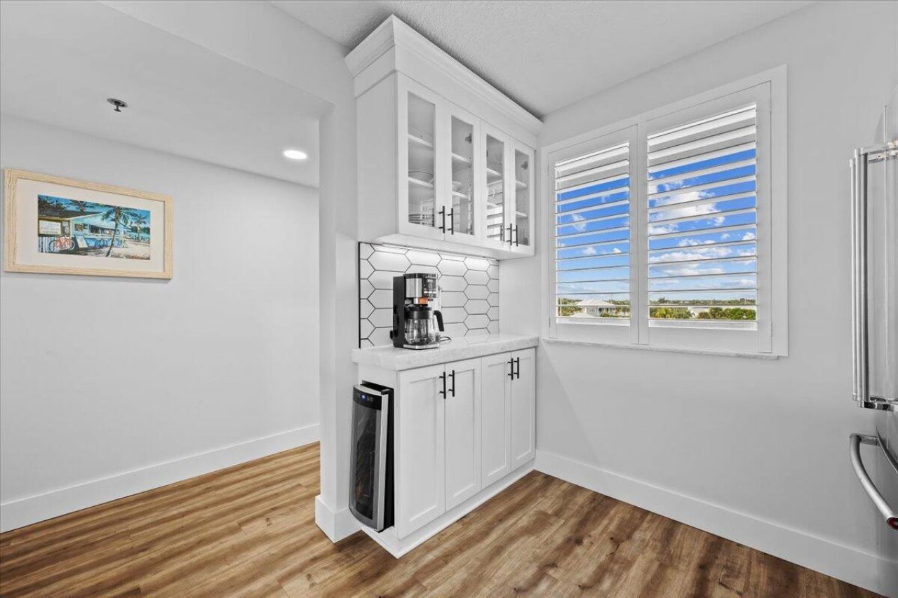 201 S Seas Drive, Unit 404, Jupiter, FL 33477 Photo