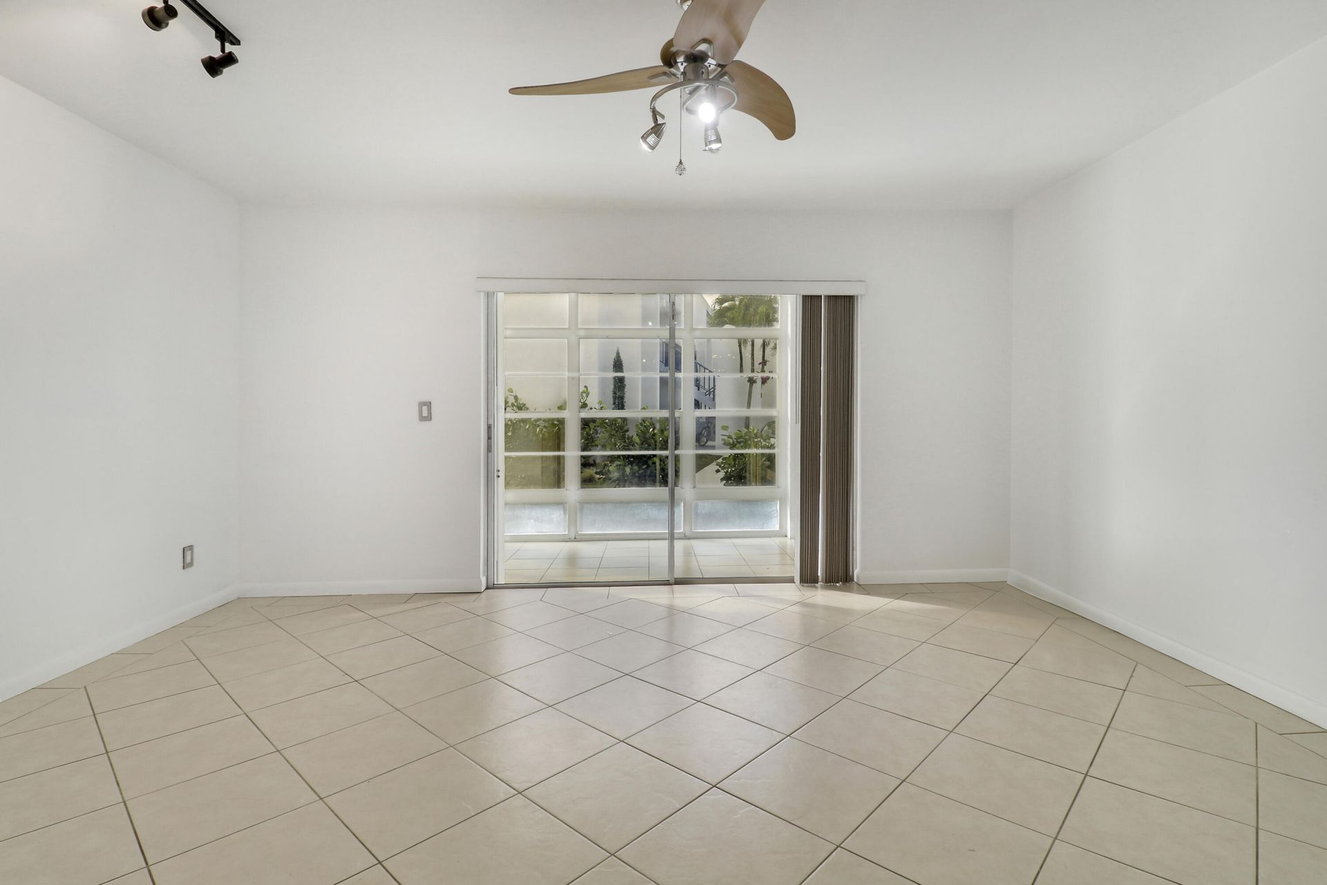964 NW Spruce Ridge Drive, Unit D1, Stuart, FL 34994 Photo