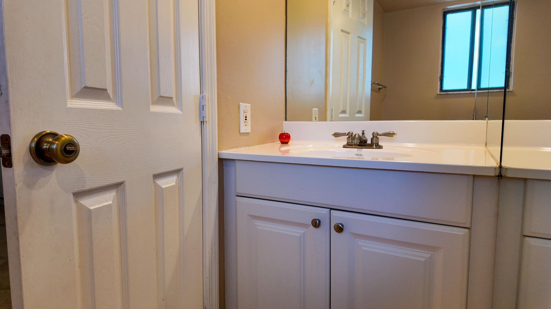 4363 Trevi Court, Unit 203, Lake Worth, FL 33467 Photo