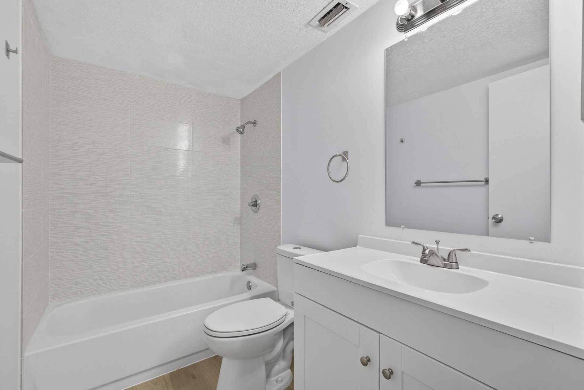 120 Sparrow Drive, Unit 105, Royal Palm Beach, FL 33411 Photo