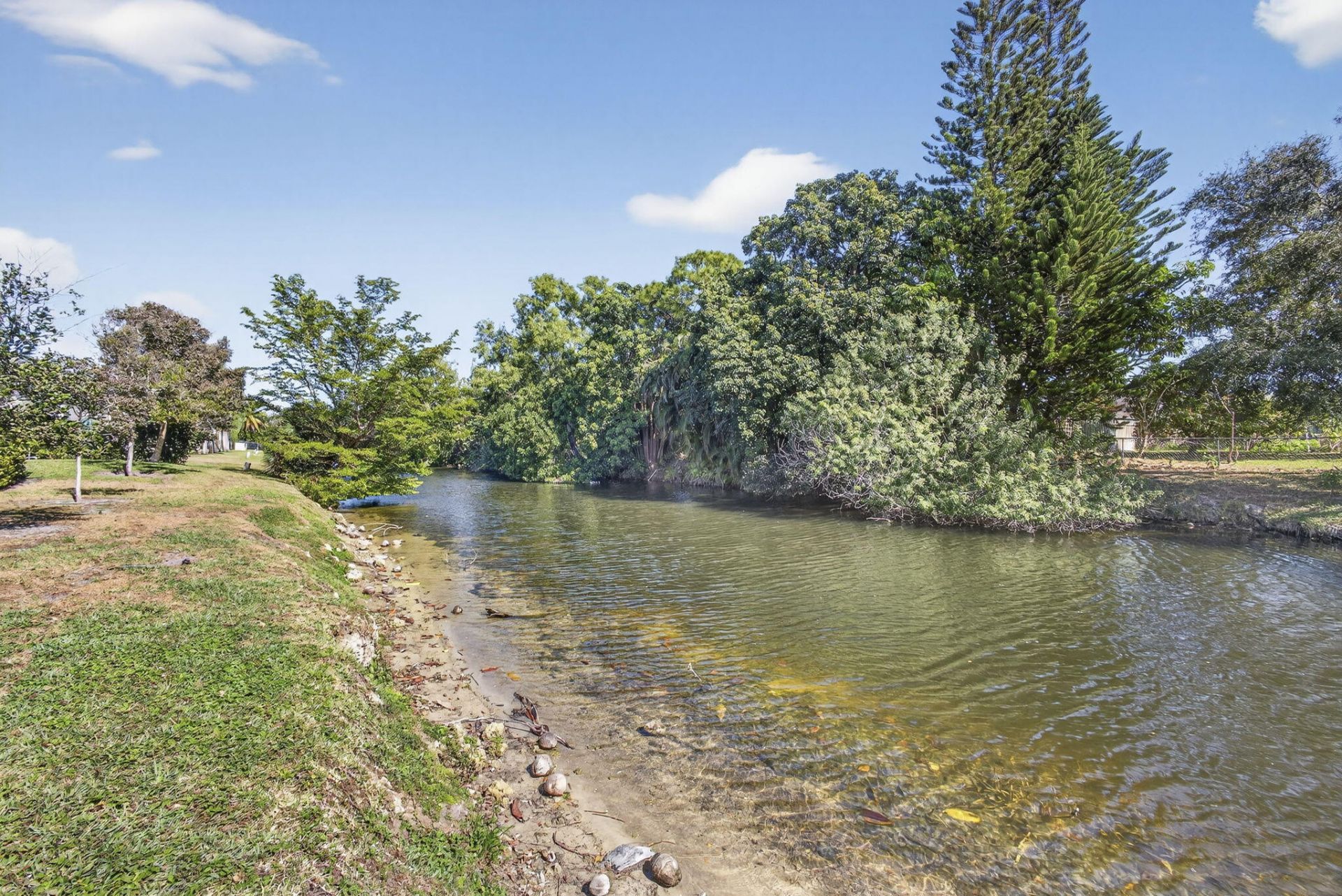 120 Sparrow Drive, Unit 113, Royal Palm Beach, FL 33411 Photo