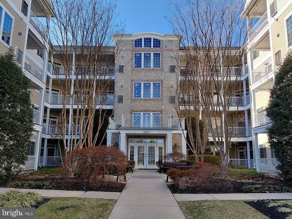 8820 SHINING OCEANS WAY, Unit 305, COLUMBIA, MD 21045