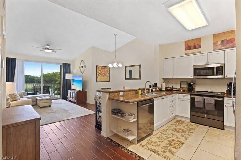 20230 Estero Gardens Cir, Unit 205, Estero, FL 33928 Photo