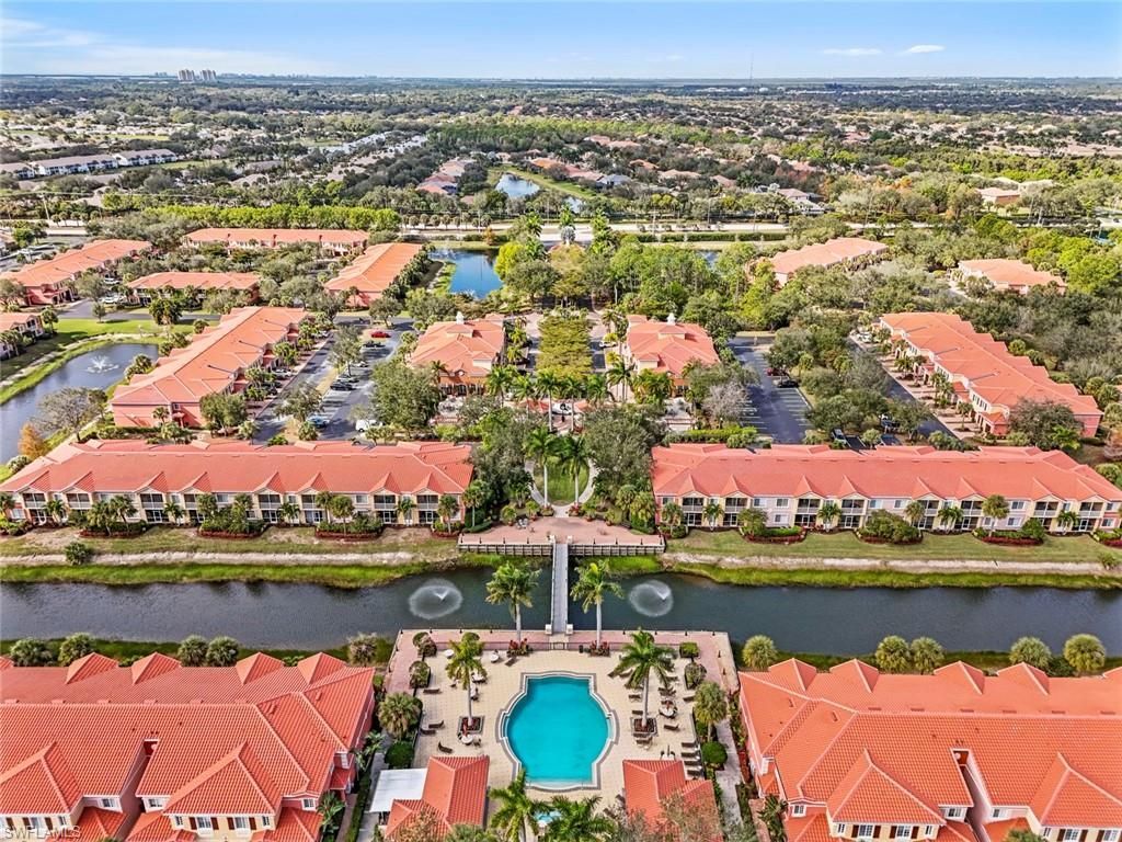 20230 Estero Gardens Cir, Unit 205, Estero, FL 33928 Photo