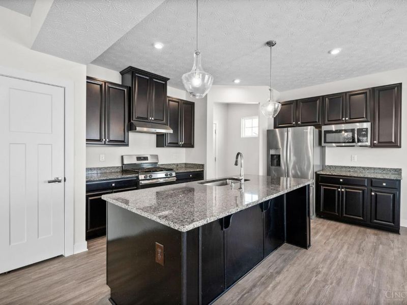 922 Trovillo Drive, South Lebanon, OH 45065 Photo 12