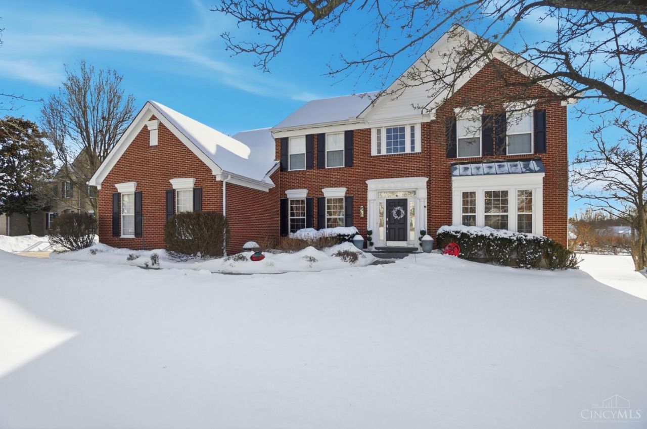 689 Bostwick Court, Union Twp, OH 45244 Main Photo