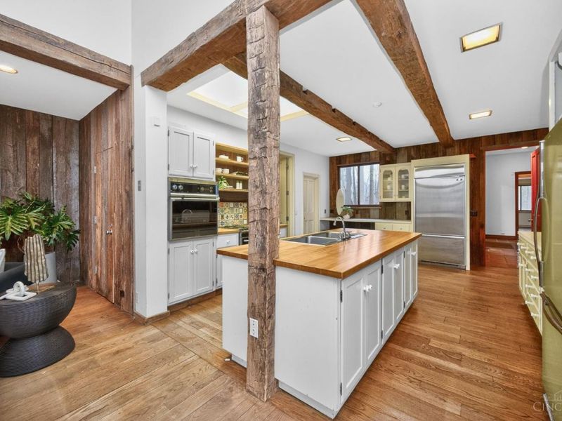 8905 Hopewell Road, Indian Hill, OH 45242 Photo 13