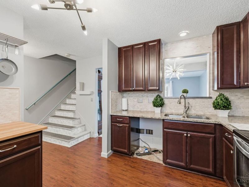 5254 Pros Drive, West Chester, OH 45069 Photo 7