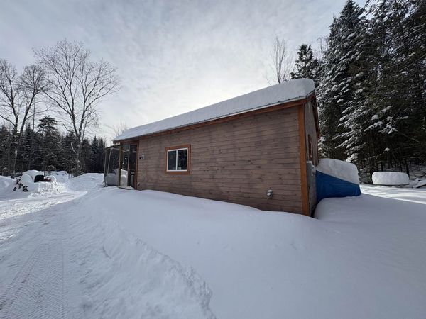 905 Peak Road, Wheelock, VT 05851