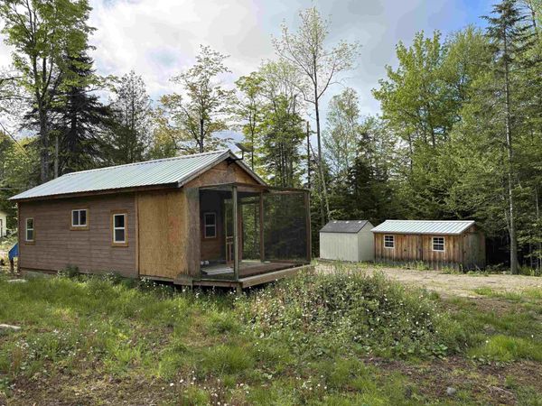 905 Peak Road, Wheelock, VT 05851