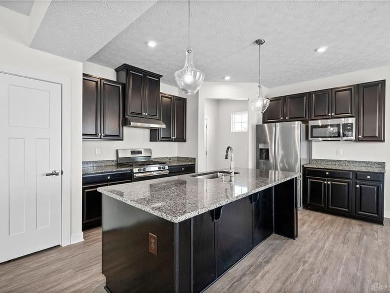 922 Trovillo Drive, South Lebanon, OH 45065 Photo 12