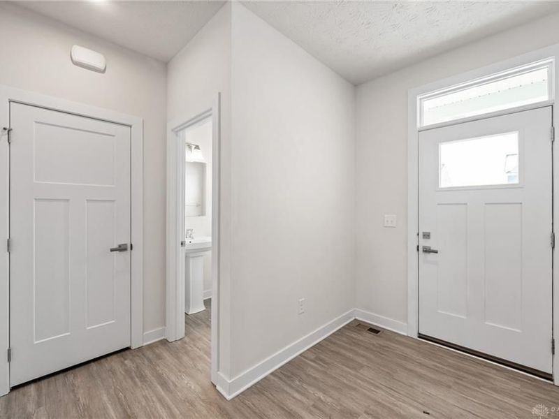 922 Trovillo Drive, South Lebanon, OH 45065 Photo 3