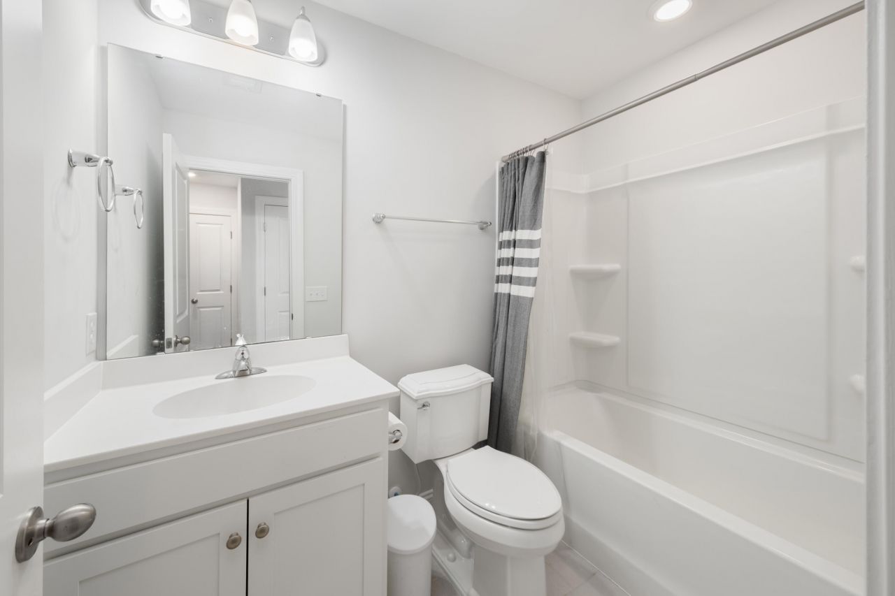 1222 Tice Lane Photo 18