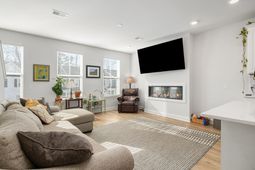 1222 Tice Lane photo 4