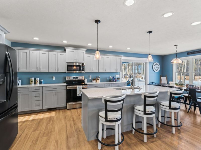 210 Timber Trail, Anna, OH 45302 Photo 9