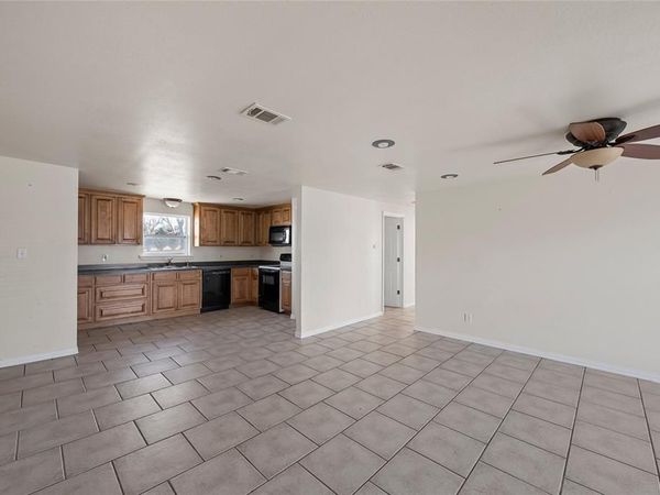 310 S 3rd Street, Abbott, TX 76621