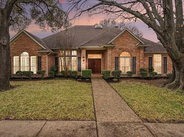 6646 Genstar Lane, Dallas, TX 75252