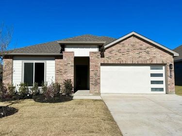 10828 BLACK ONYX Drive, Fort Worth, TX 76036
