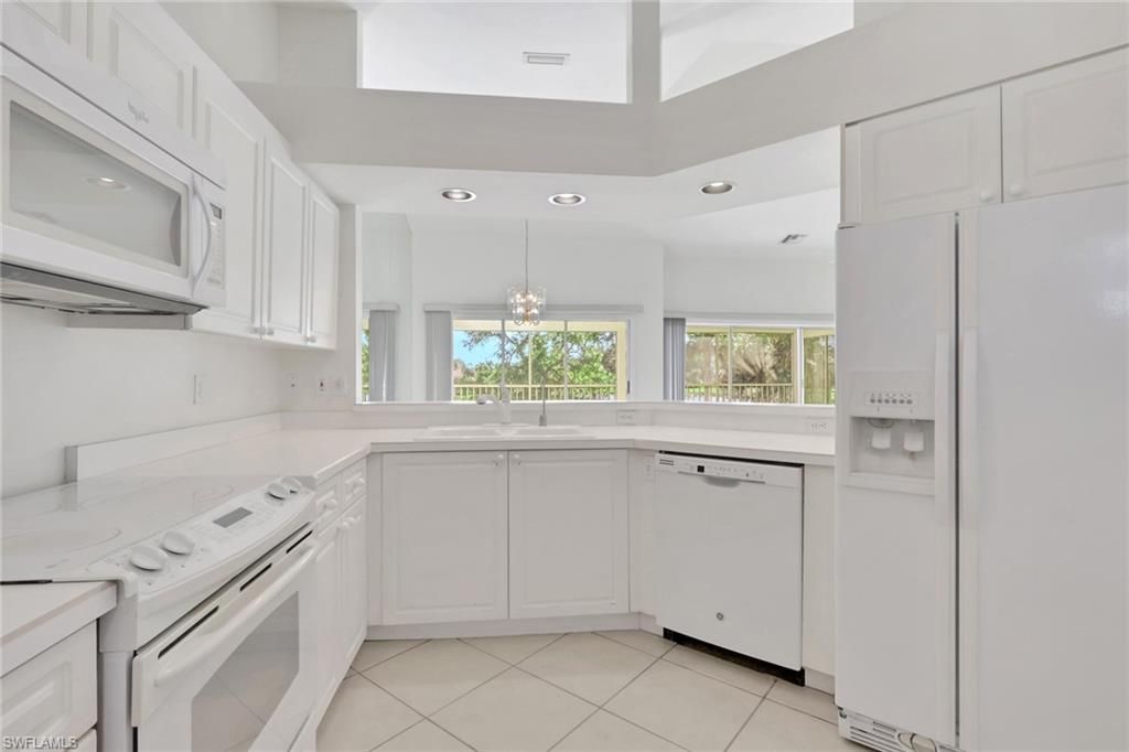 13140 Hamilton Harbour Dr, Unit F10, Naples, FL 34110 Photo