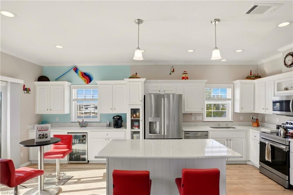 35 Emily Ln, Fort Myers Beach, FL 33931 Photo