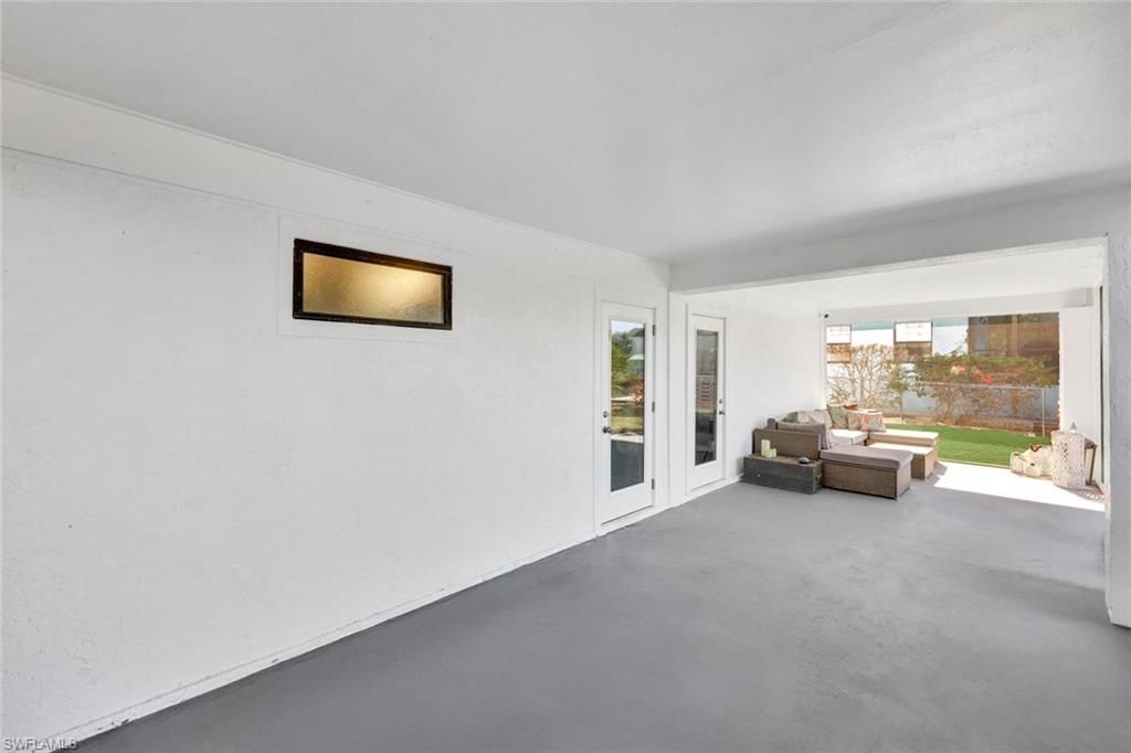 1285 Grand Canal Dr, Naples, FL 34110 Photo