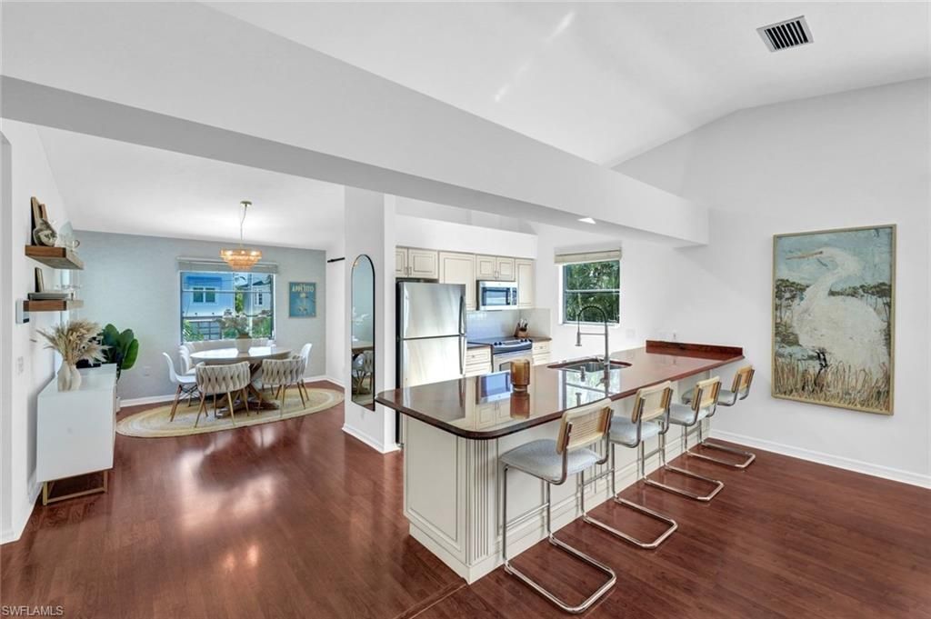 1285 Grand Canal Dr, Naples, FL 34110 Photo
