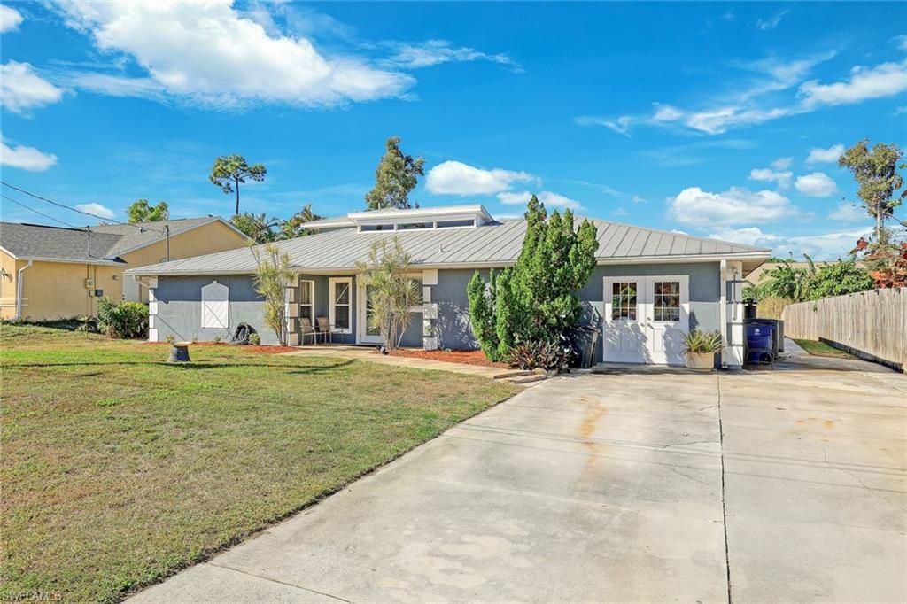 18028 Phlox Dr, Fort Myers, FL 33967 Photo
