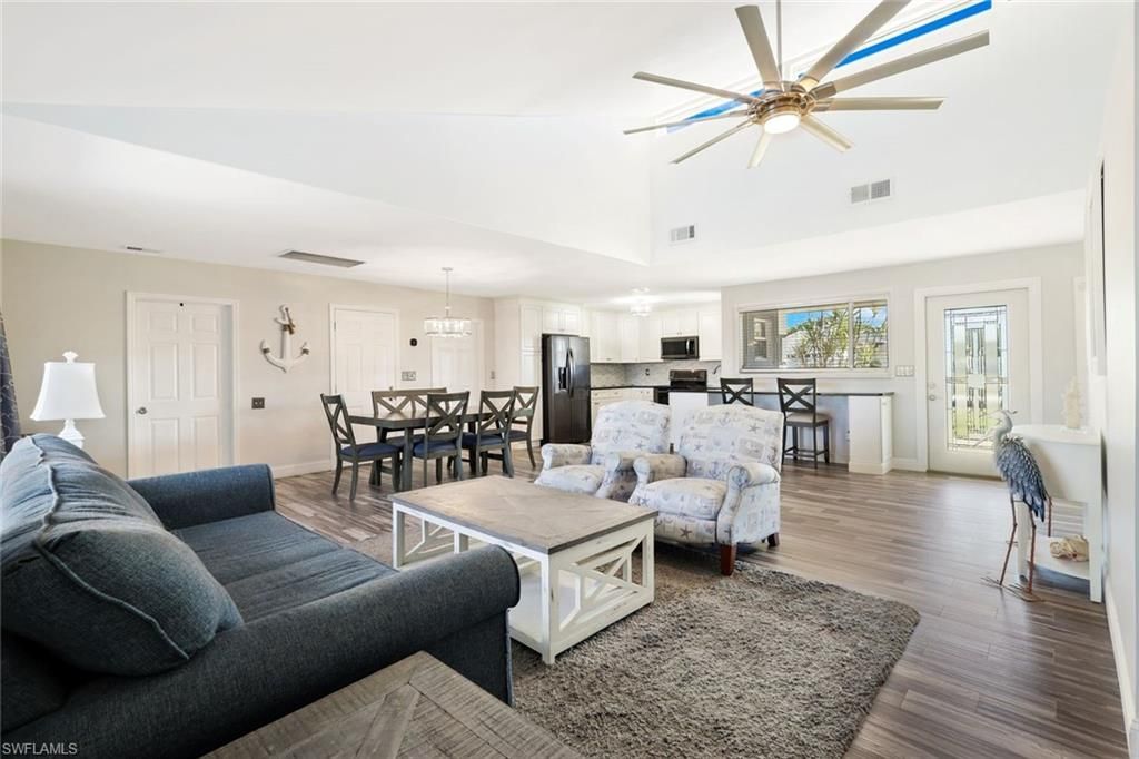 18028 Phlox Dr, Fort Myers, FL 33967 Photo