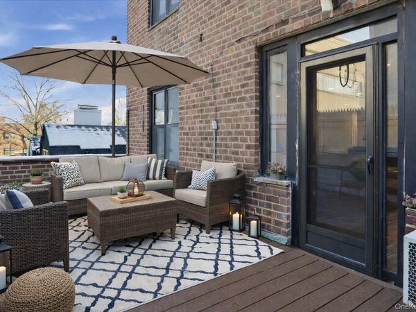 46 Grace Avenue, Unit 1L, Great Neck, NY 11021