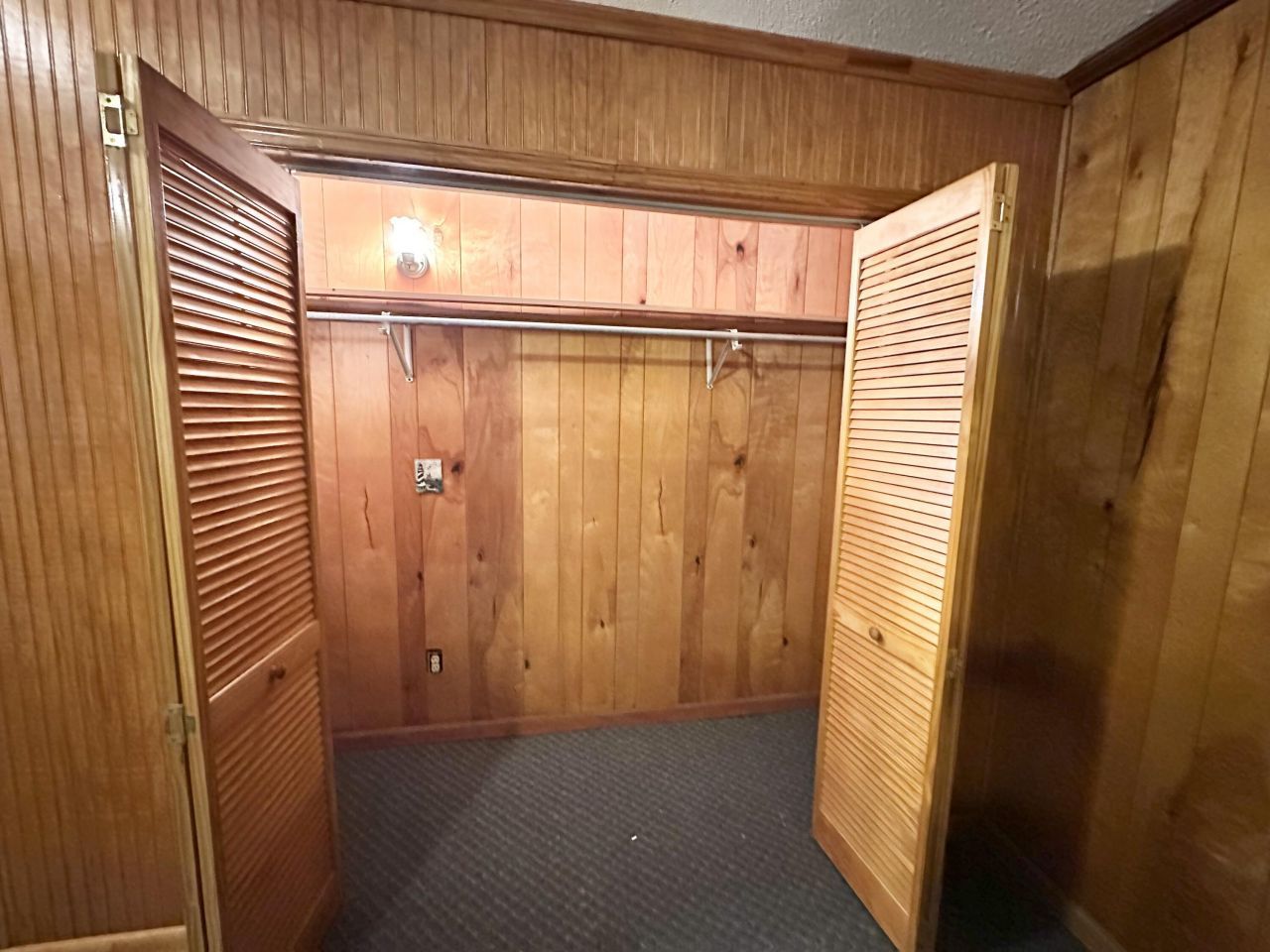 1887 Jaywood Circle Photo 13