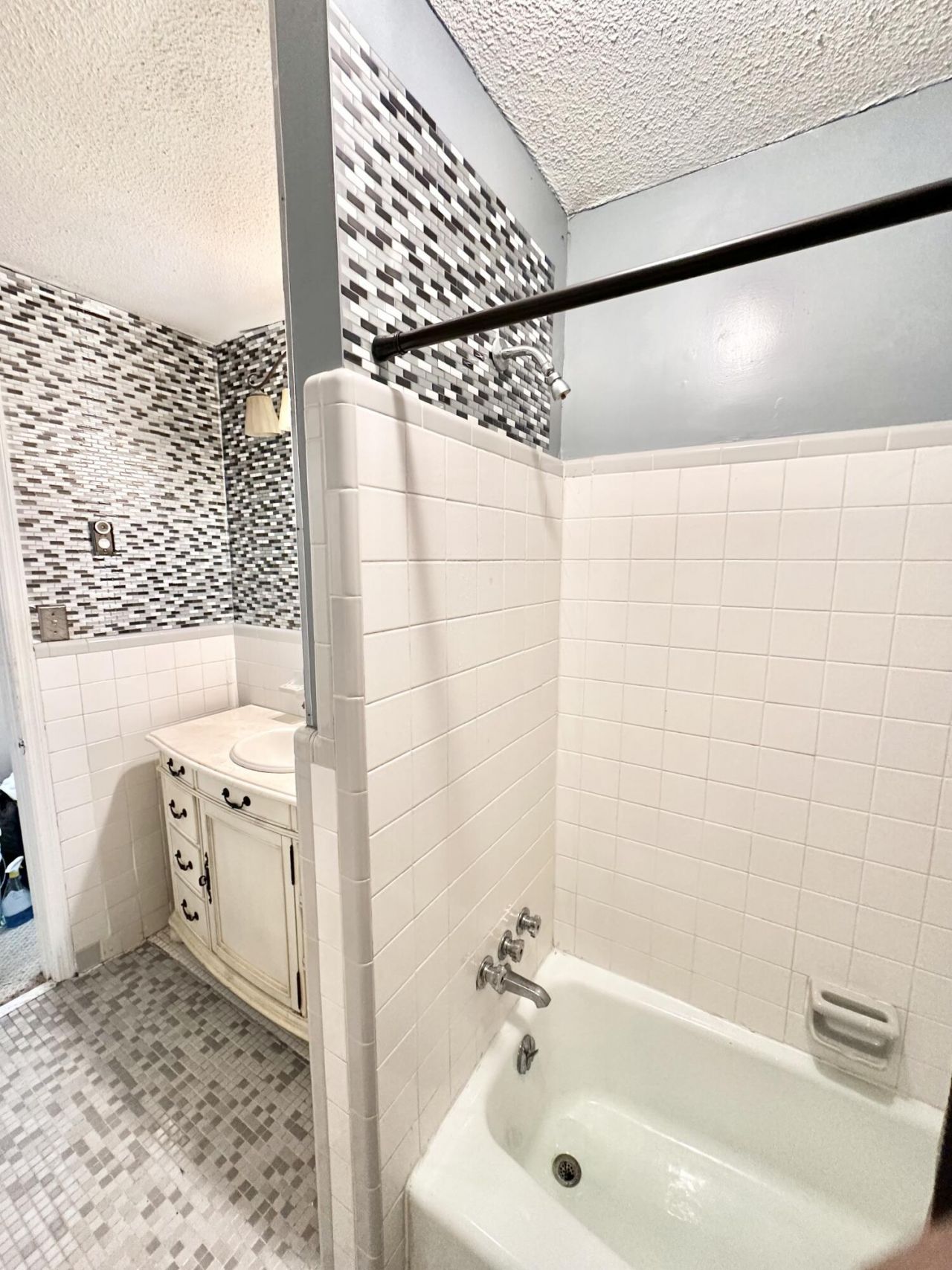 1887 Jaywood Circle Photo 19