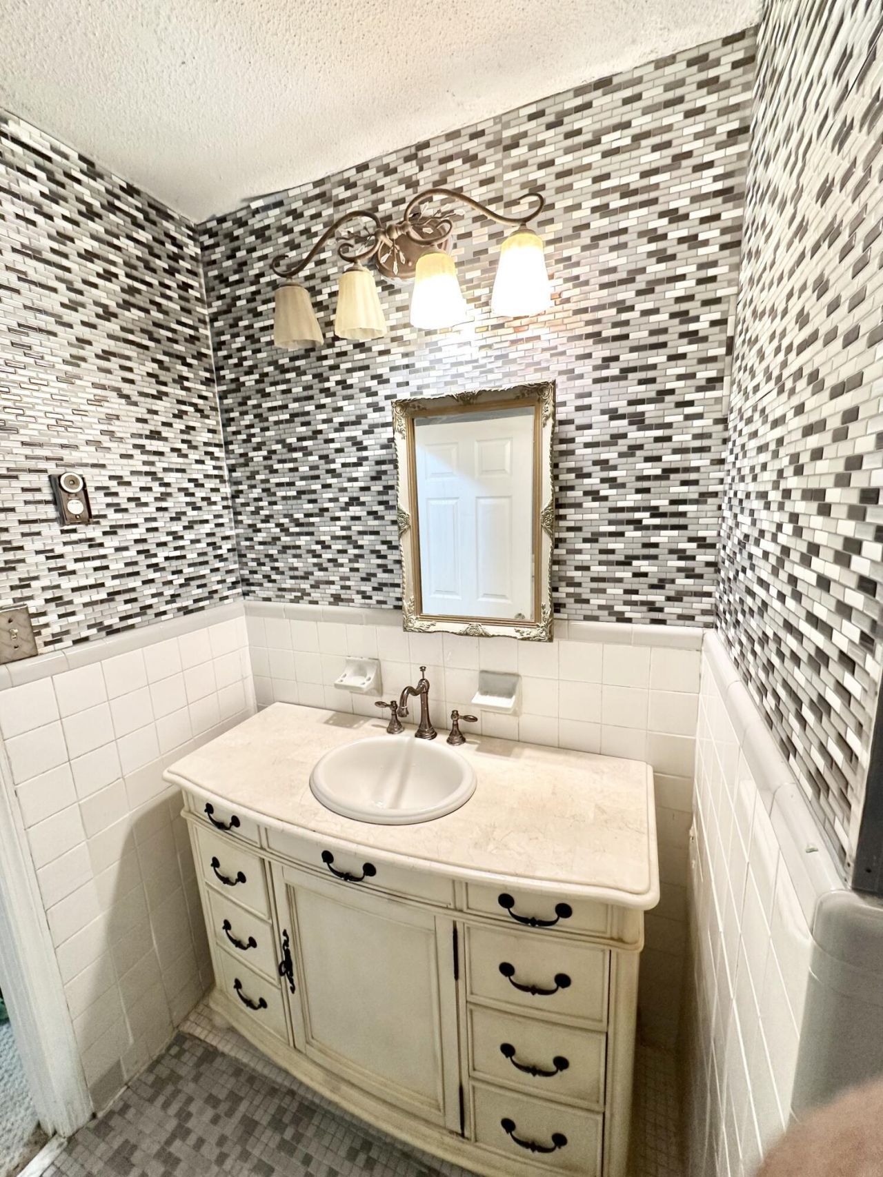 1887 Jaywood Circle Photo 20