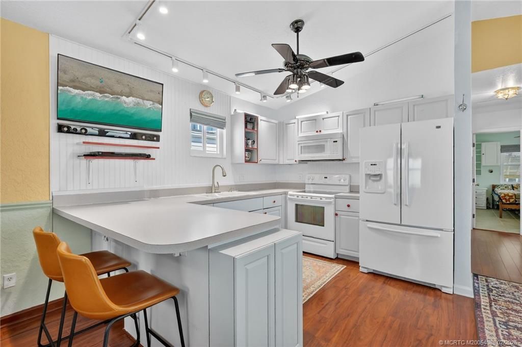 630 Nettles Boulevard, Jensen Beach, FL 34957 Photo
