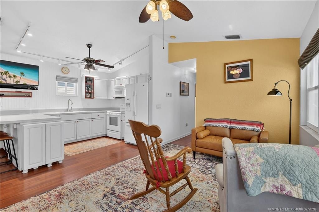 630 Nettles Boulevard, Jensen Beach, FL 34957 Photo