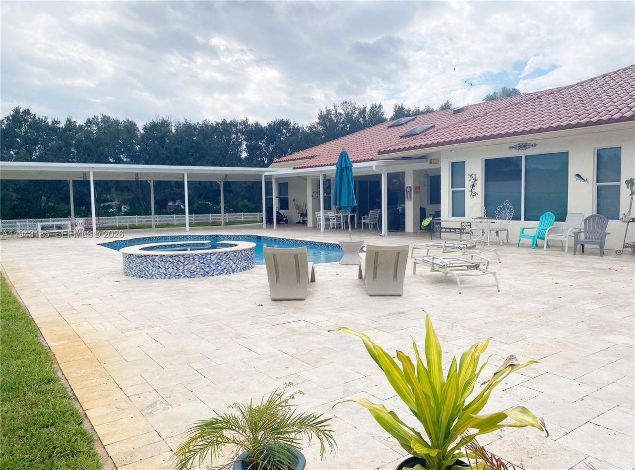 6550 SW 183rd Way, Southwest Ranches, FL 33331 Photo