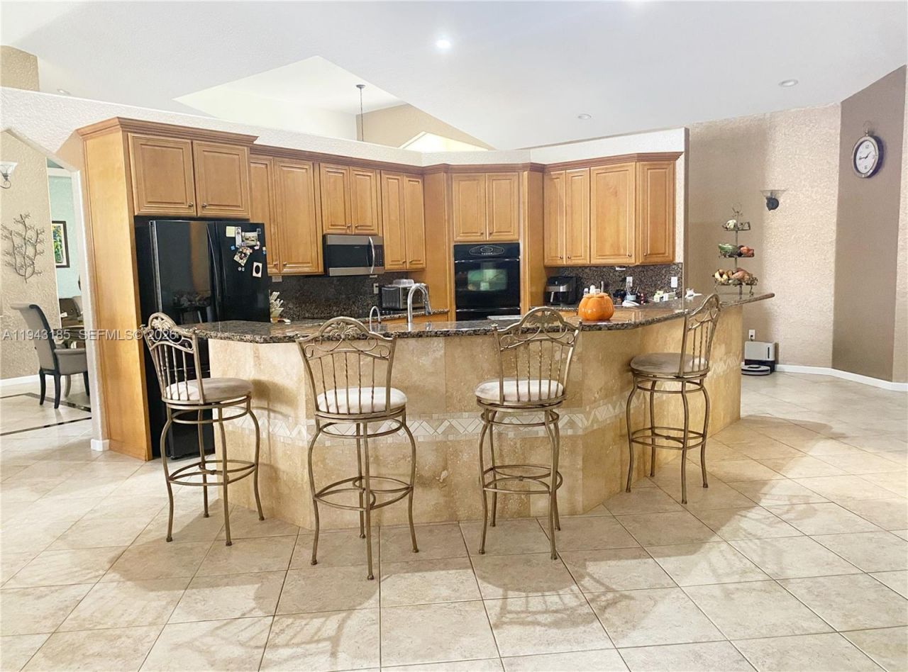 6550 SW 183rd Way, Southwest Ranches, FL 33331 Photo