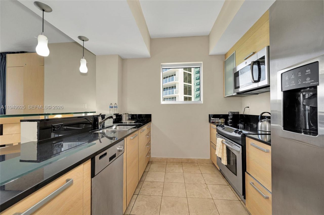 18683 Collins Ave , Unit 1601, Sunny Isles Beach, FL 33160 Photo
