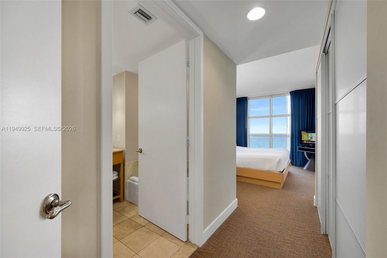 18683 Collins Ave , Unit 1601, Sunny Isles Beach, FL 33160 Photo