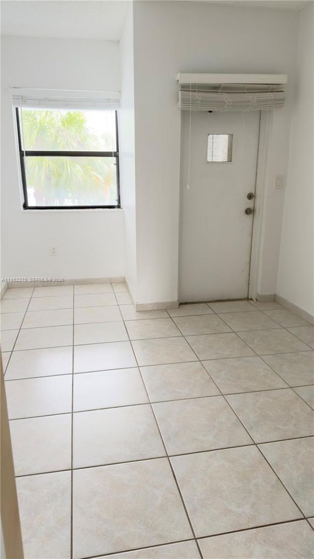 456 Poinciana Island Dr, Unit 1620, Sunny Isles Beach, FL 33160 Photo
