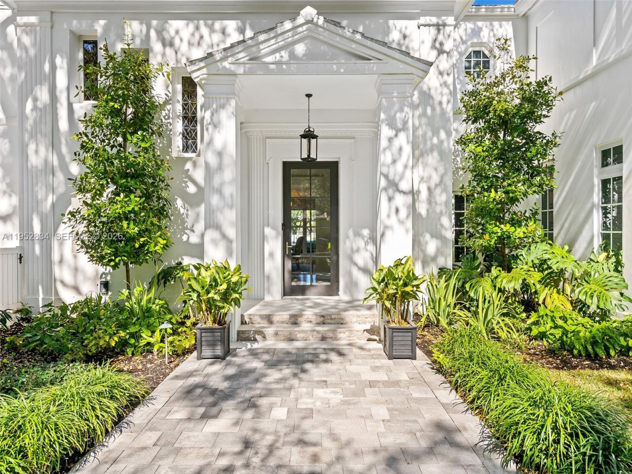 1257 Mariola Court , Coral Gables, FL 33134 Photo