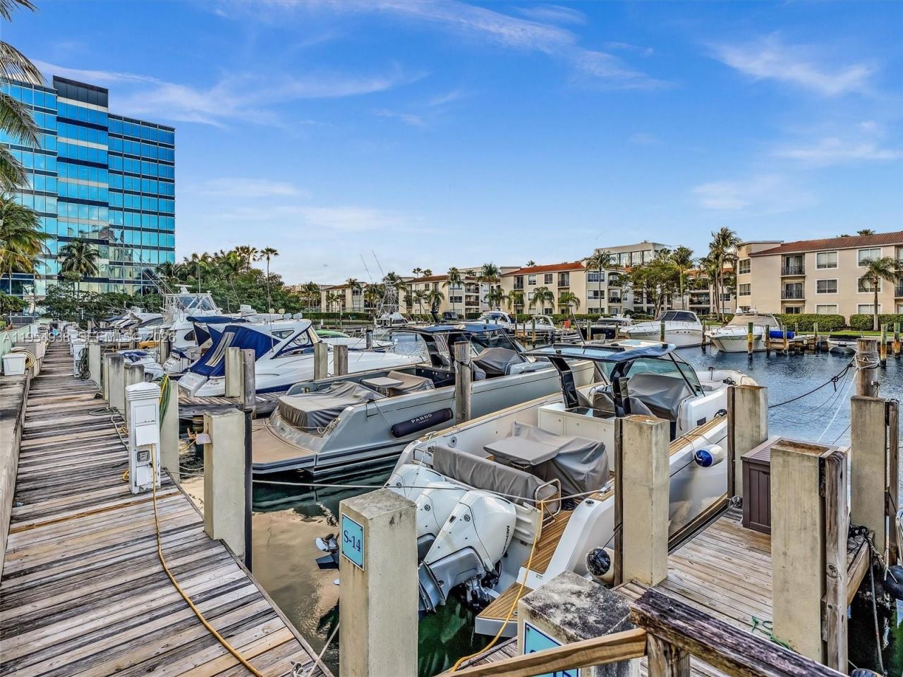 3029 NE 188th St, Unit 503, Aventura, FL 33180 Photo