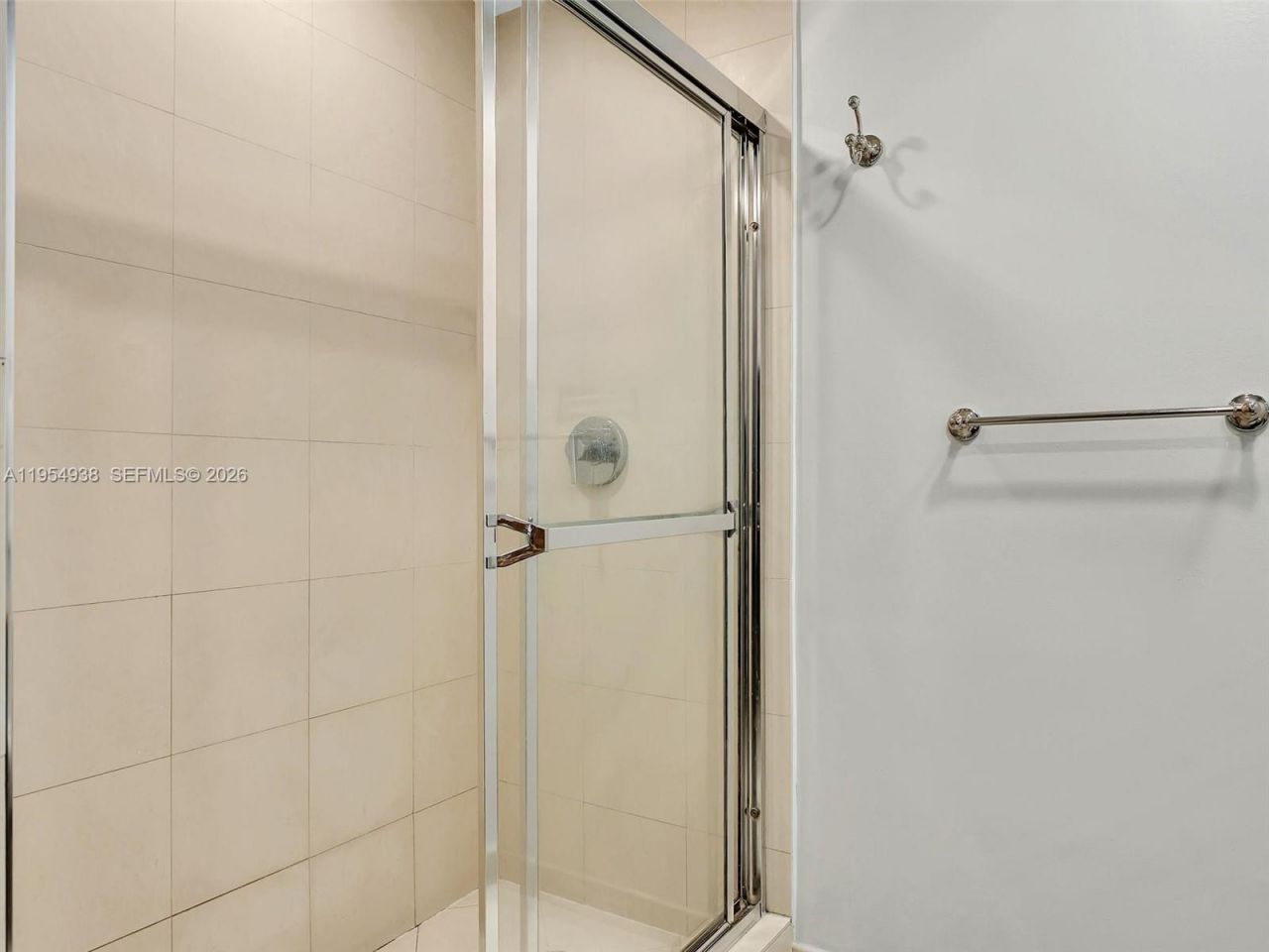 3029 NE 188th St, Unit 503, Aventura, FL 33180 Photo